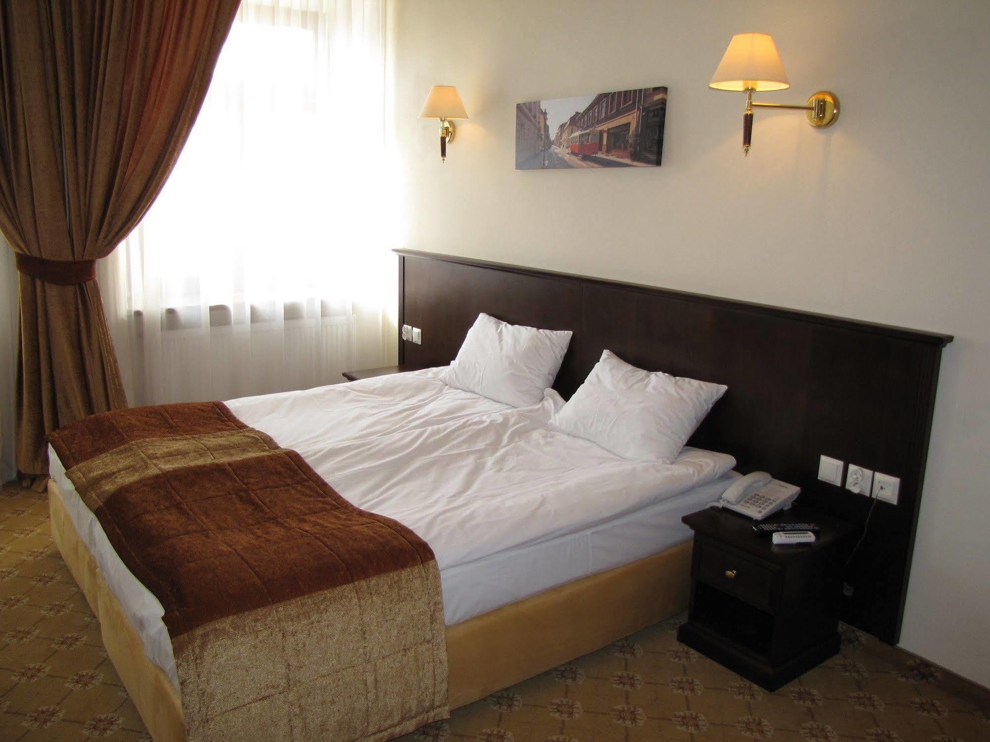 Rezydencja Cleopatra Bed and Breakfast Lublin Exterior foto