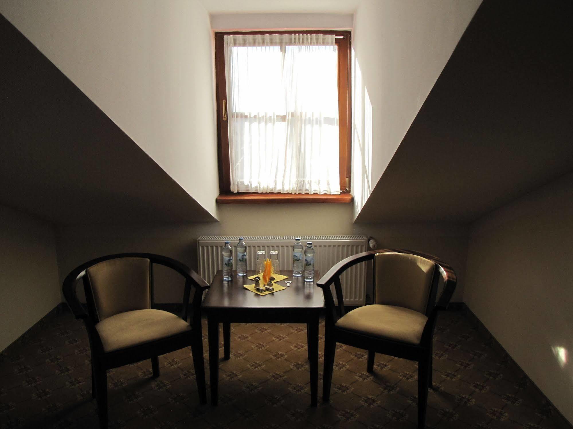 Rezydencja Cleopatra Bed and Breakfast Lublin Exterior foto
