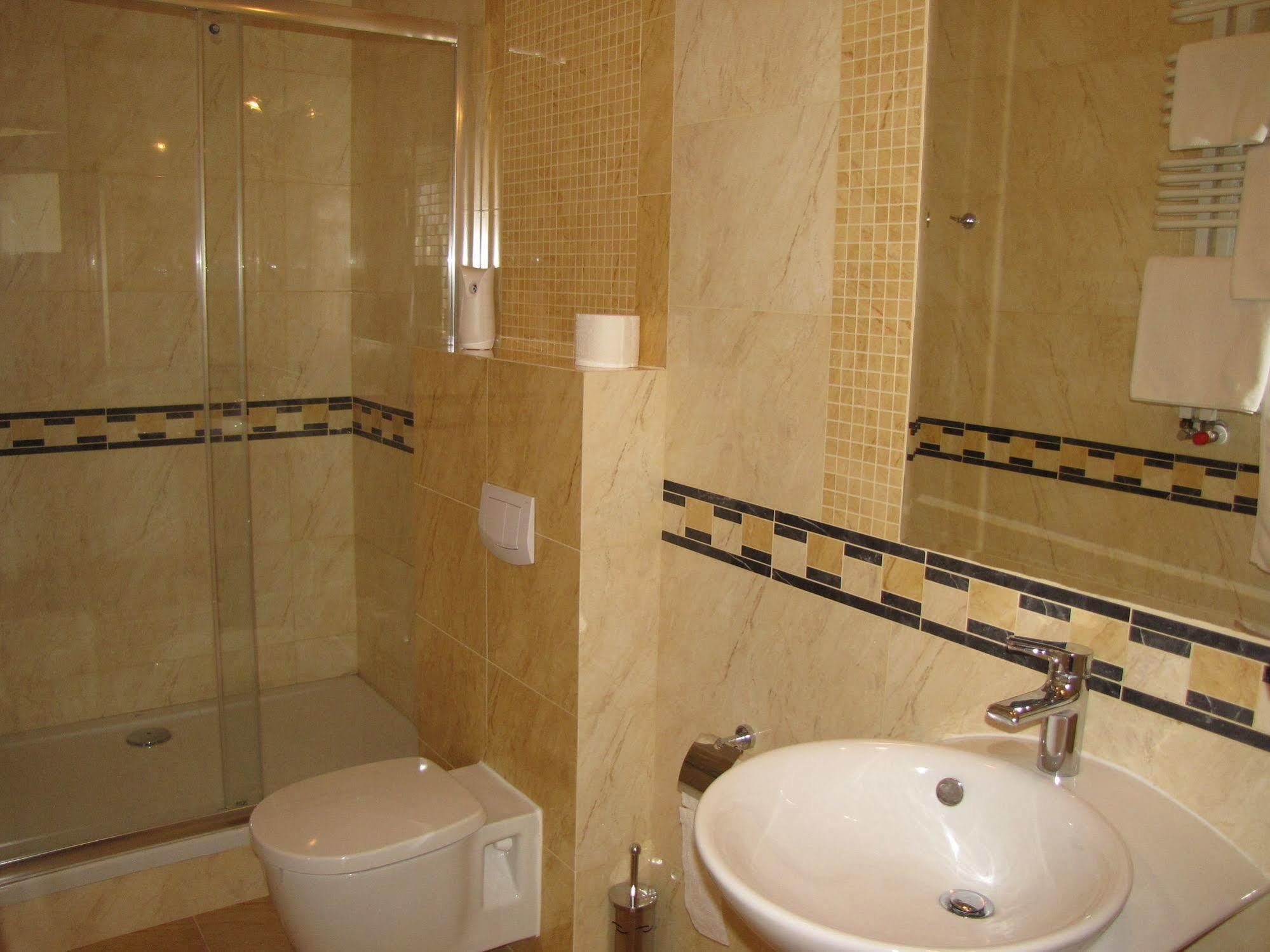 Rezydencja Cleopatra Bed and Breakfast Lublin Exterior foto